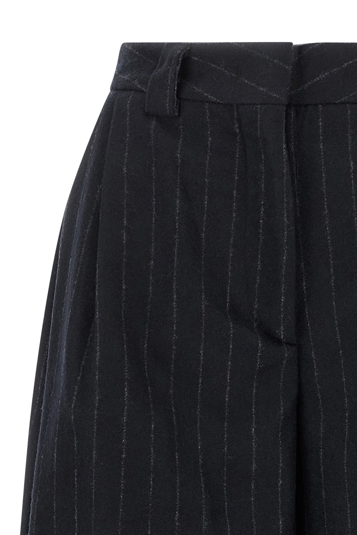 thelatest dakota bermuda shorts redefine the codes of contemporary tailoring t
