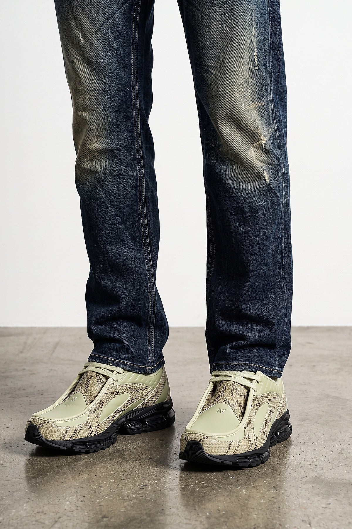 the new balance 1890a sneakers