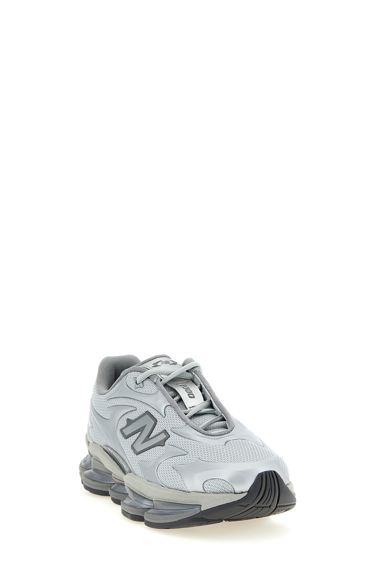2000 mesh sneakers