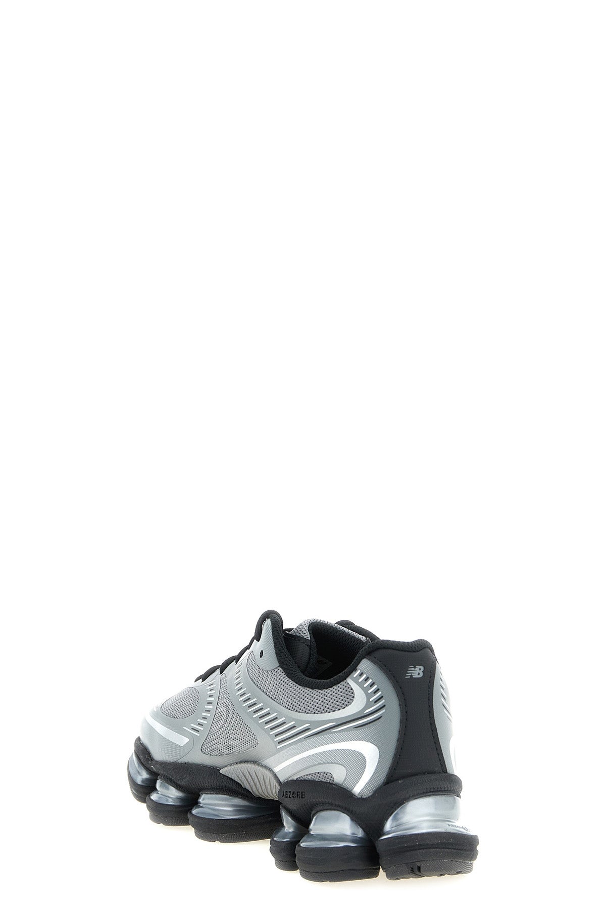 the new balance 2000 sneaker
