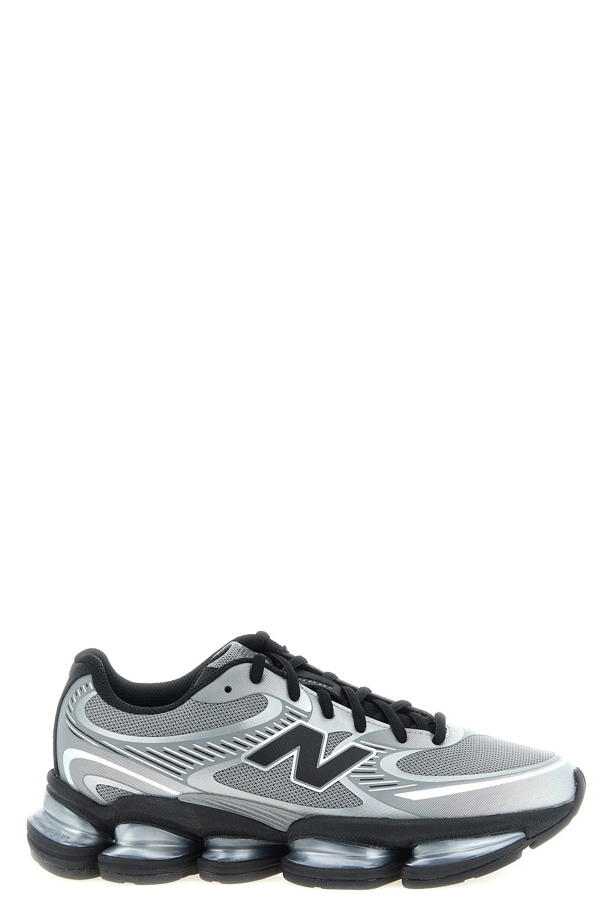 the new balance 2000 sneaker