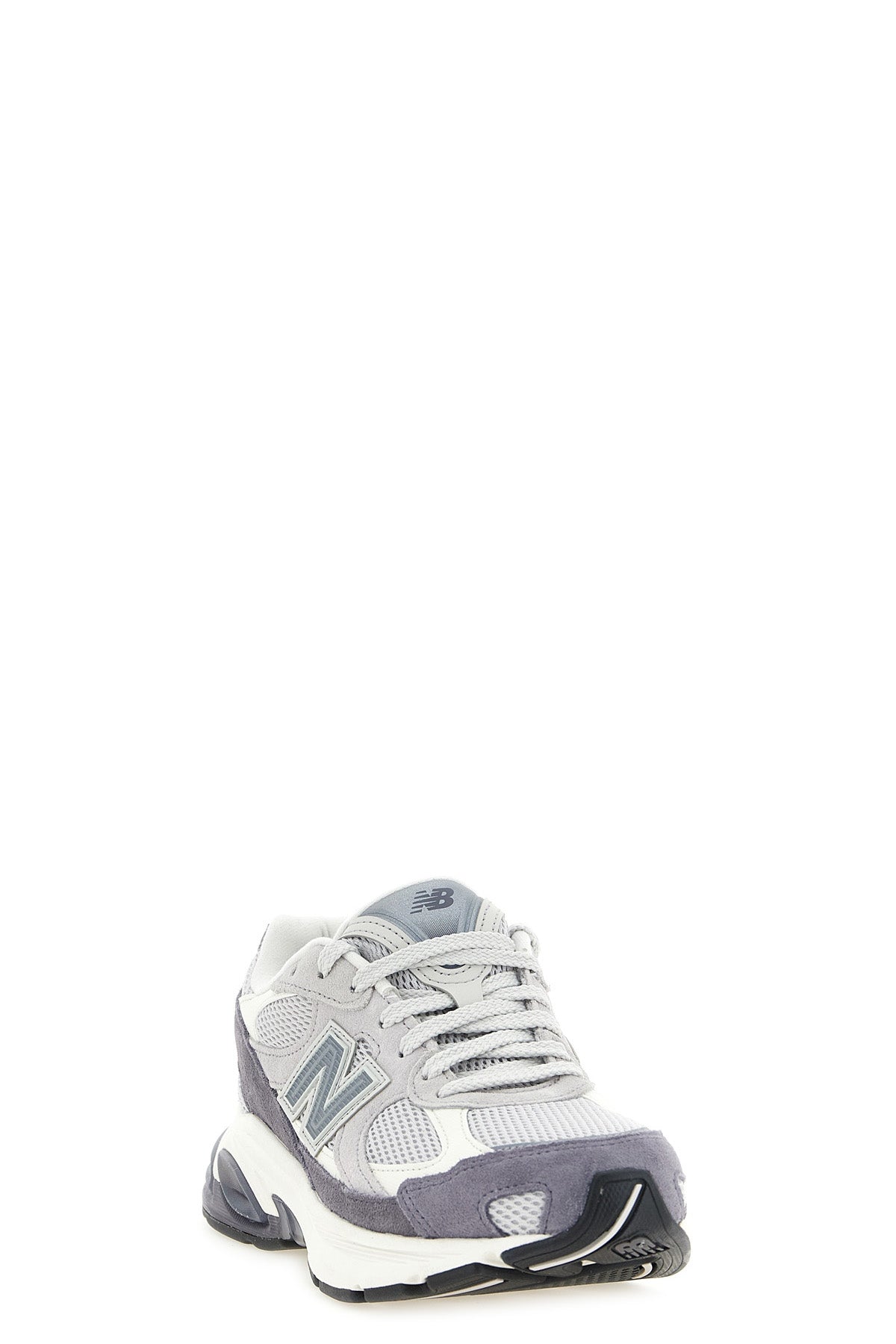 new balance 2010 sneakers redefine the concept of sports footwear through stru