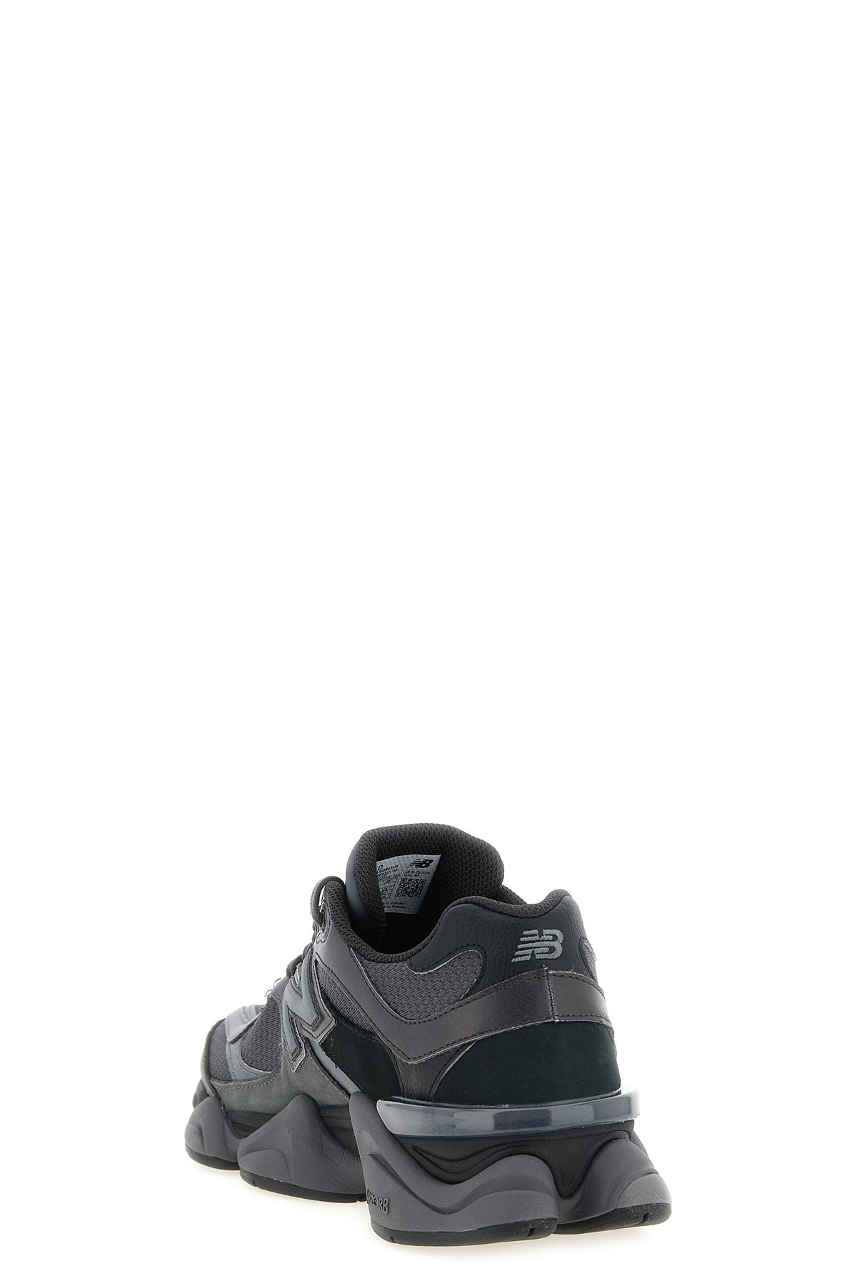 the new balance 9060 sneakers redefine the codes of sporty design through bold