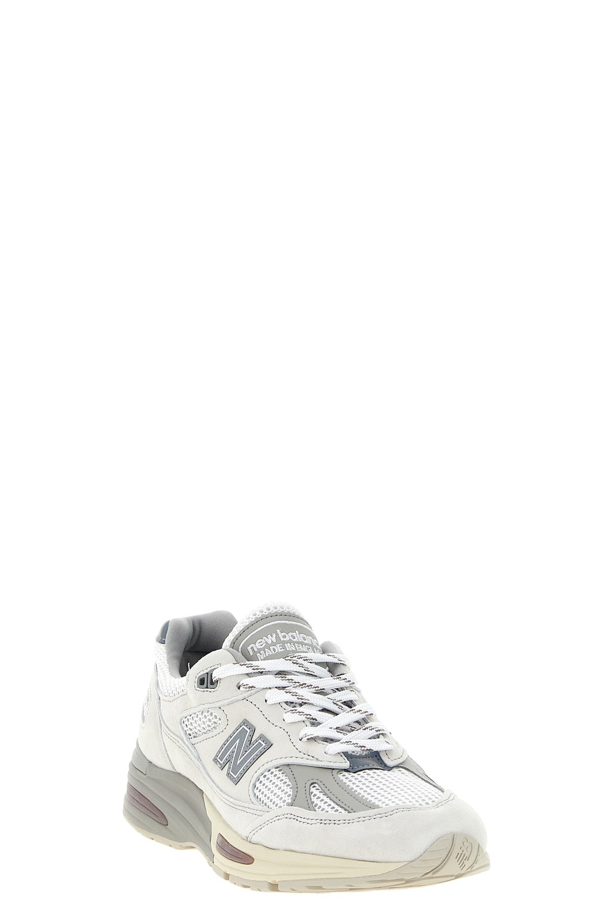 new balance made in uk 991v2 sneakers feature a structured silhouette