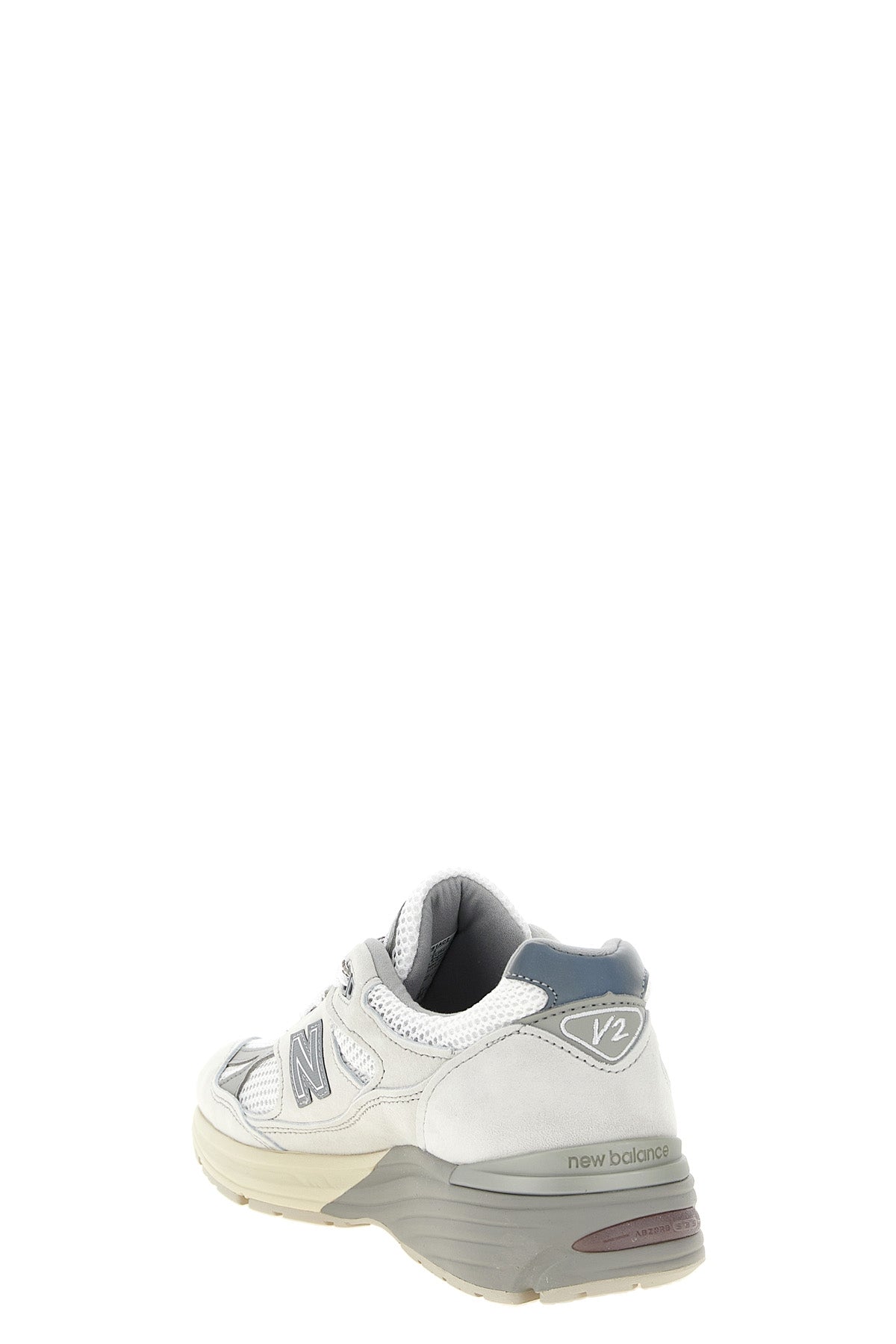 new balance made in uk 991v2 sneakers feature a structured silhouette