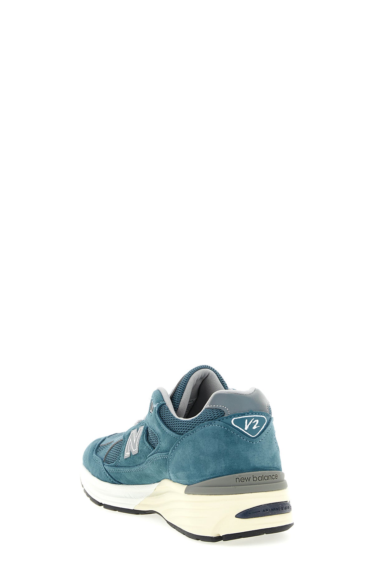 made in uk 991v2 sneakers in suede and mesh fabric
