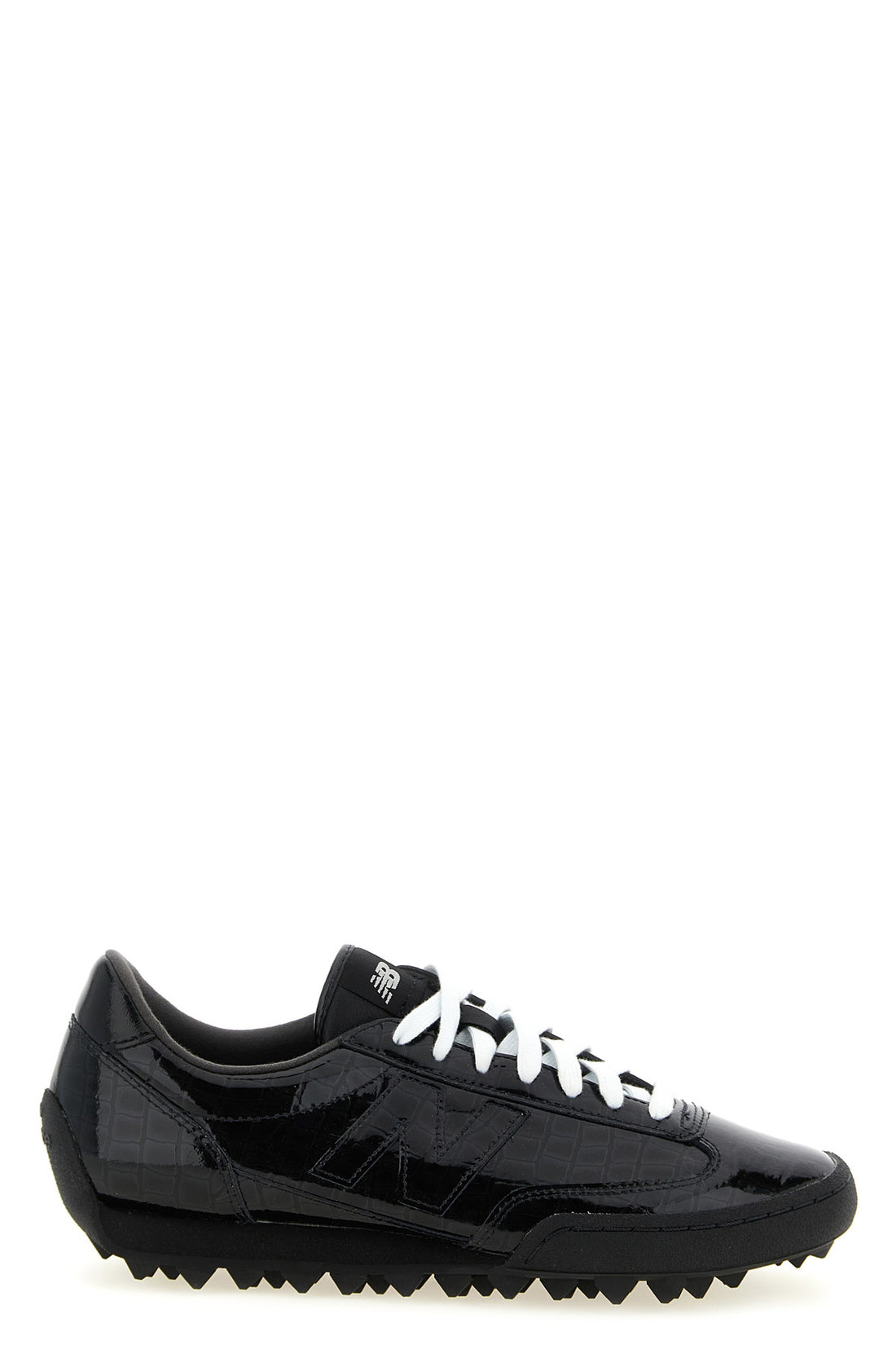 NEW BALANCE 7.5 gator run patent leather sneakers