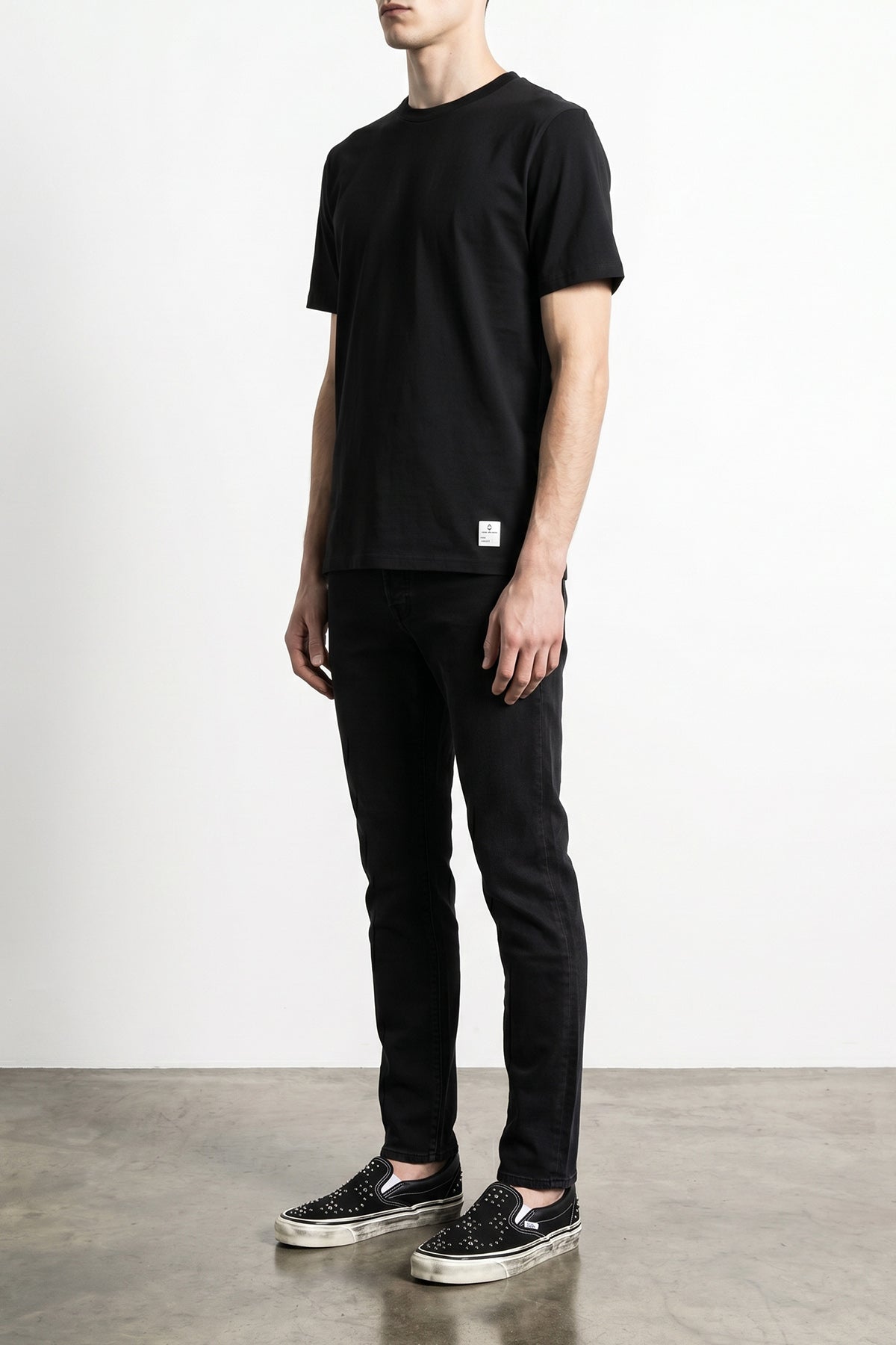 drake jeans in garment-dyed cotton denim
