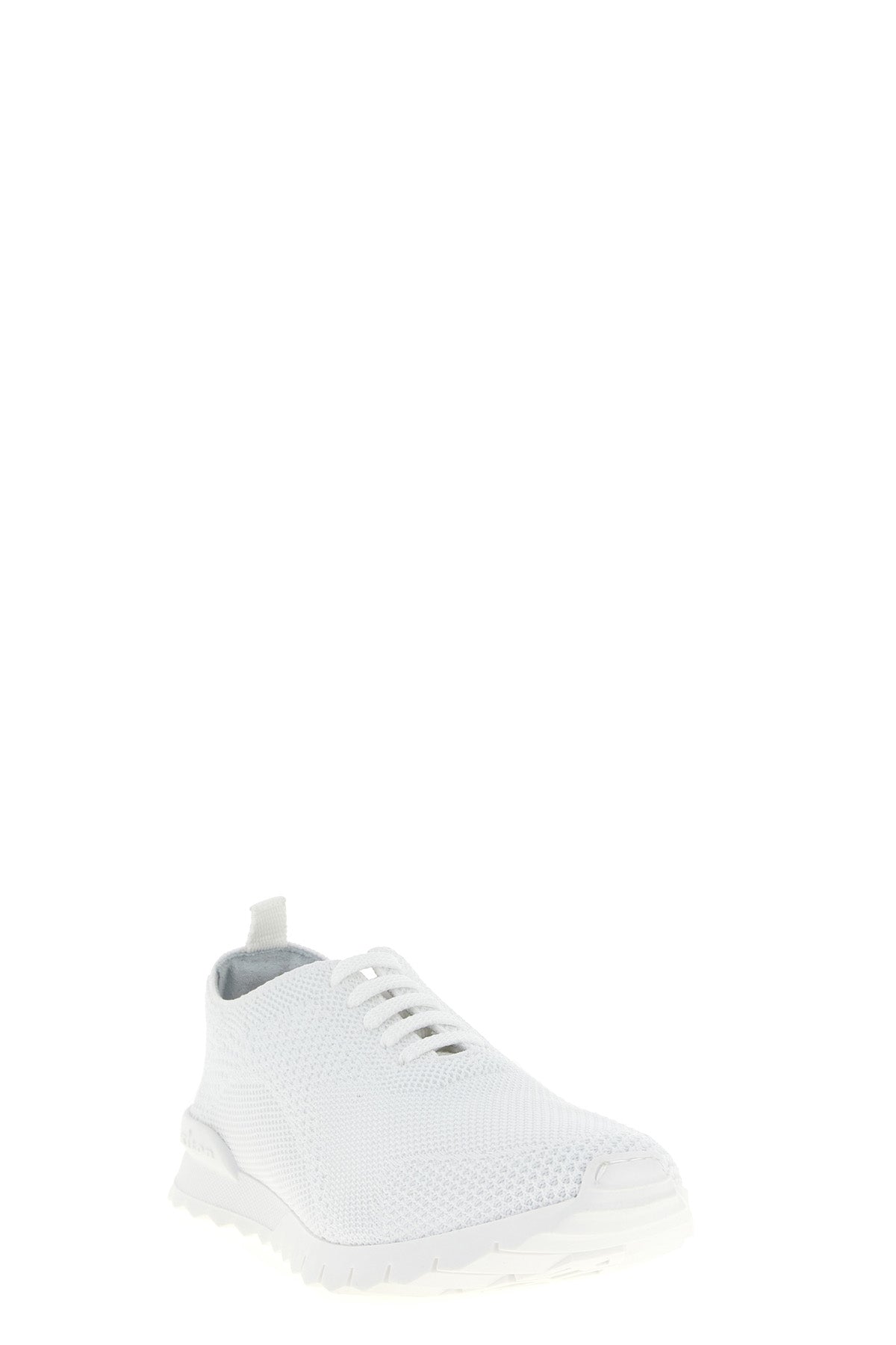 fits sneakers