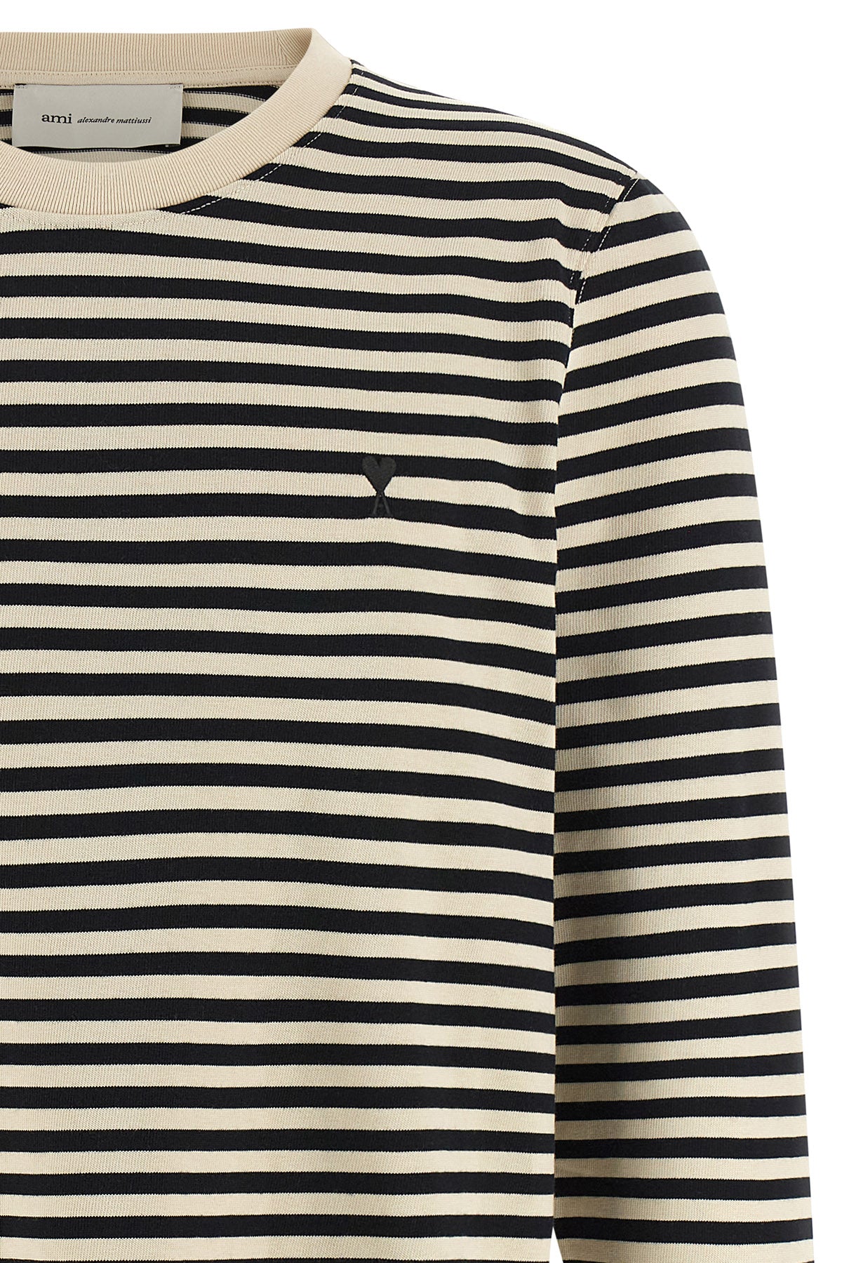 the long-sleeved t-shirt ami paris defines the wardrobe through a timeless strip