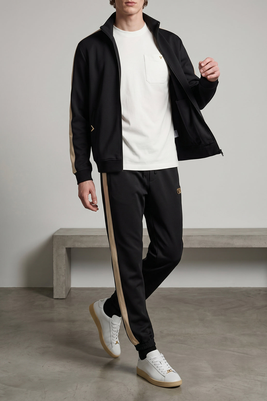 VALENTINO GARAVANI L tech fabric turtleneck sweatshirt