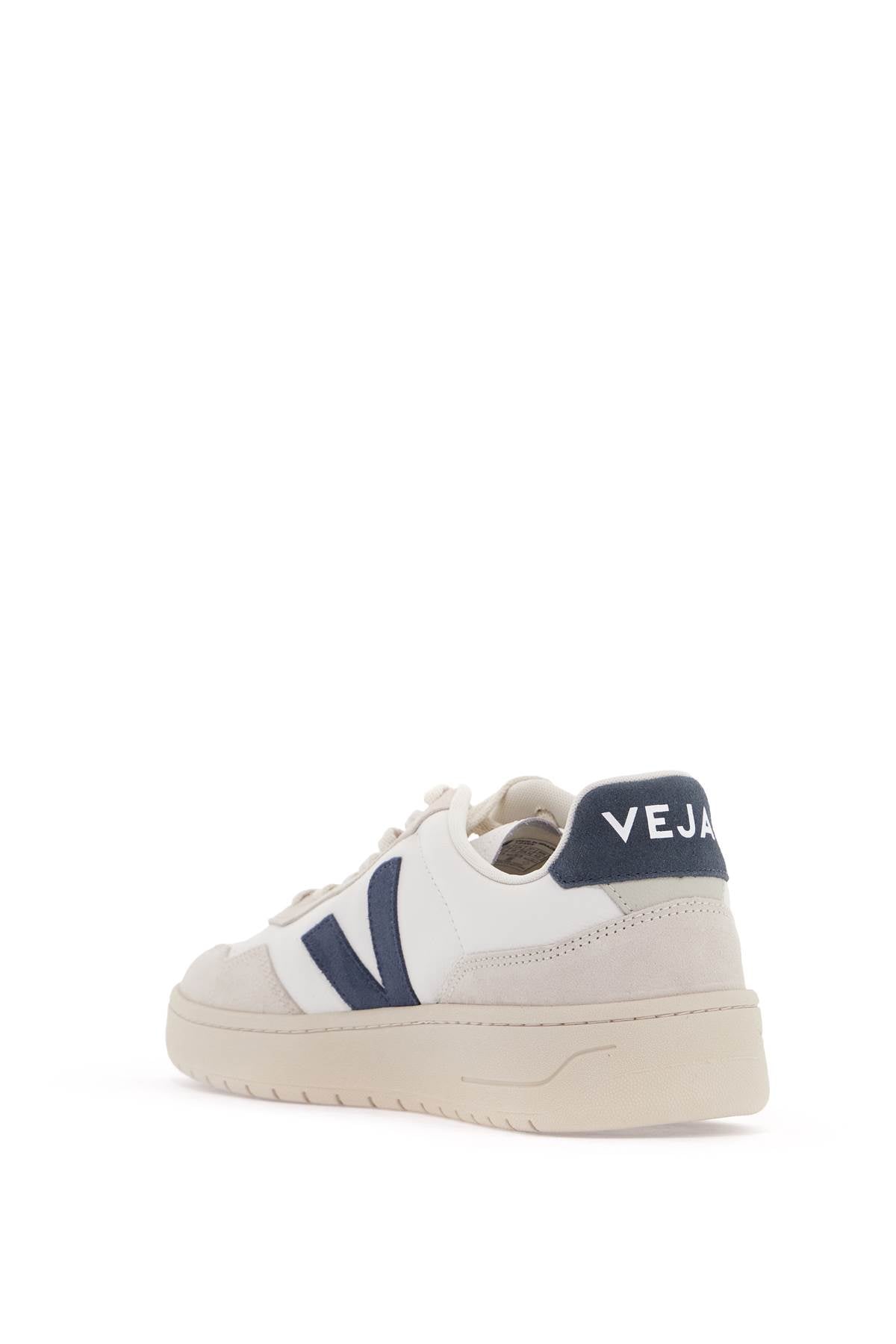 v-90 sneakers