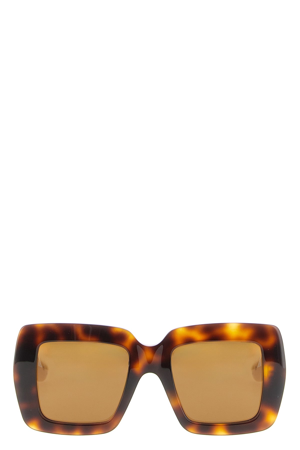 valentino garavani sunglasses redefine everyday aesthetics through bold volumes
