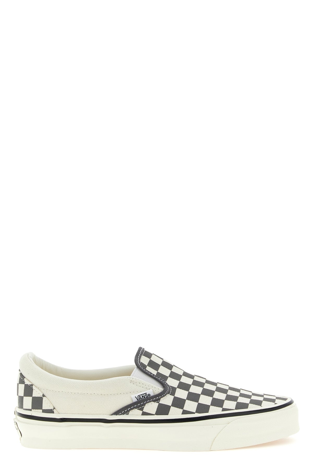 vans premium slip-on 98 sneakers feature an iconic silhouette defined by a 226