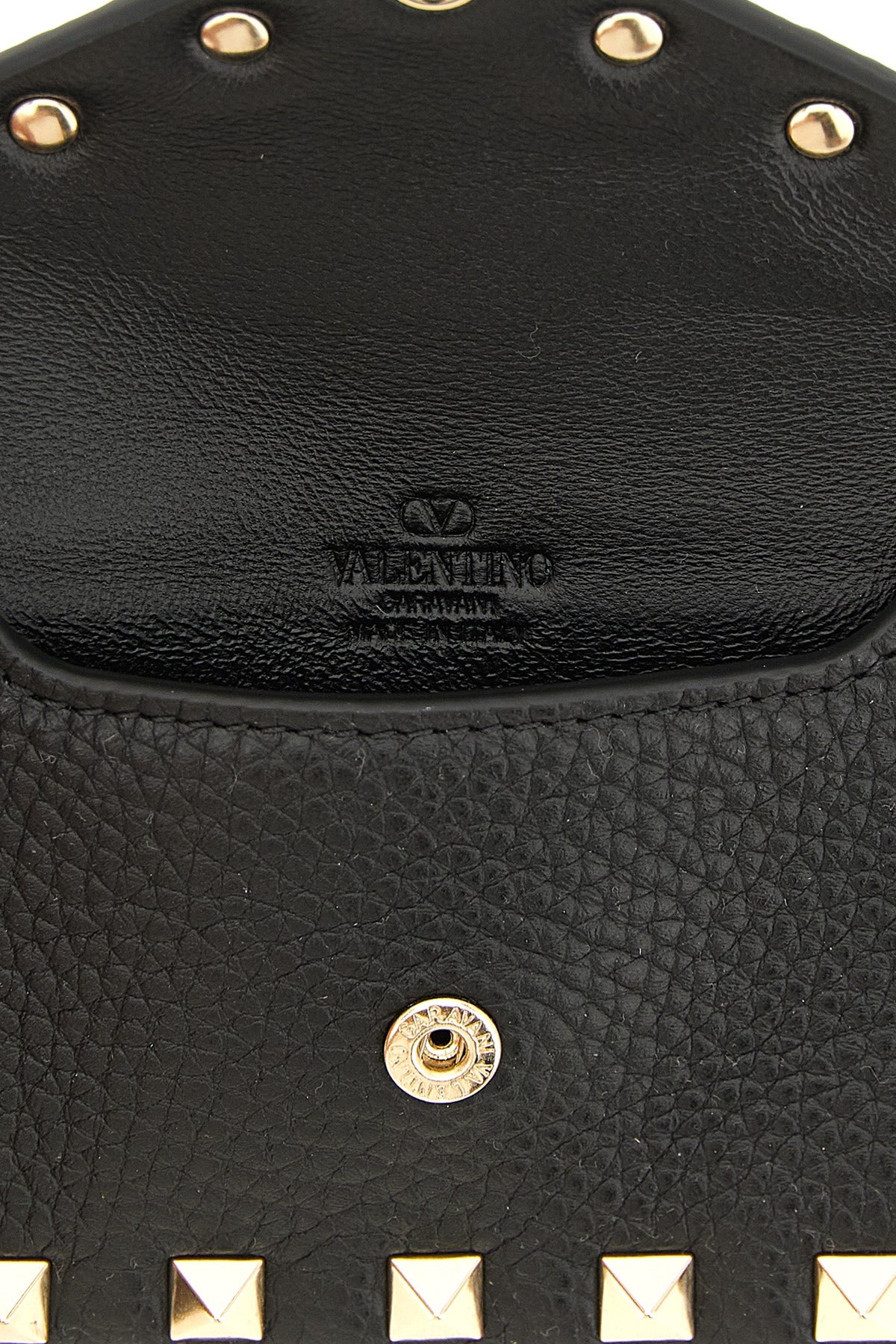 the valentino garavani charm black hammered calf leather card holder defines the