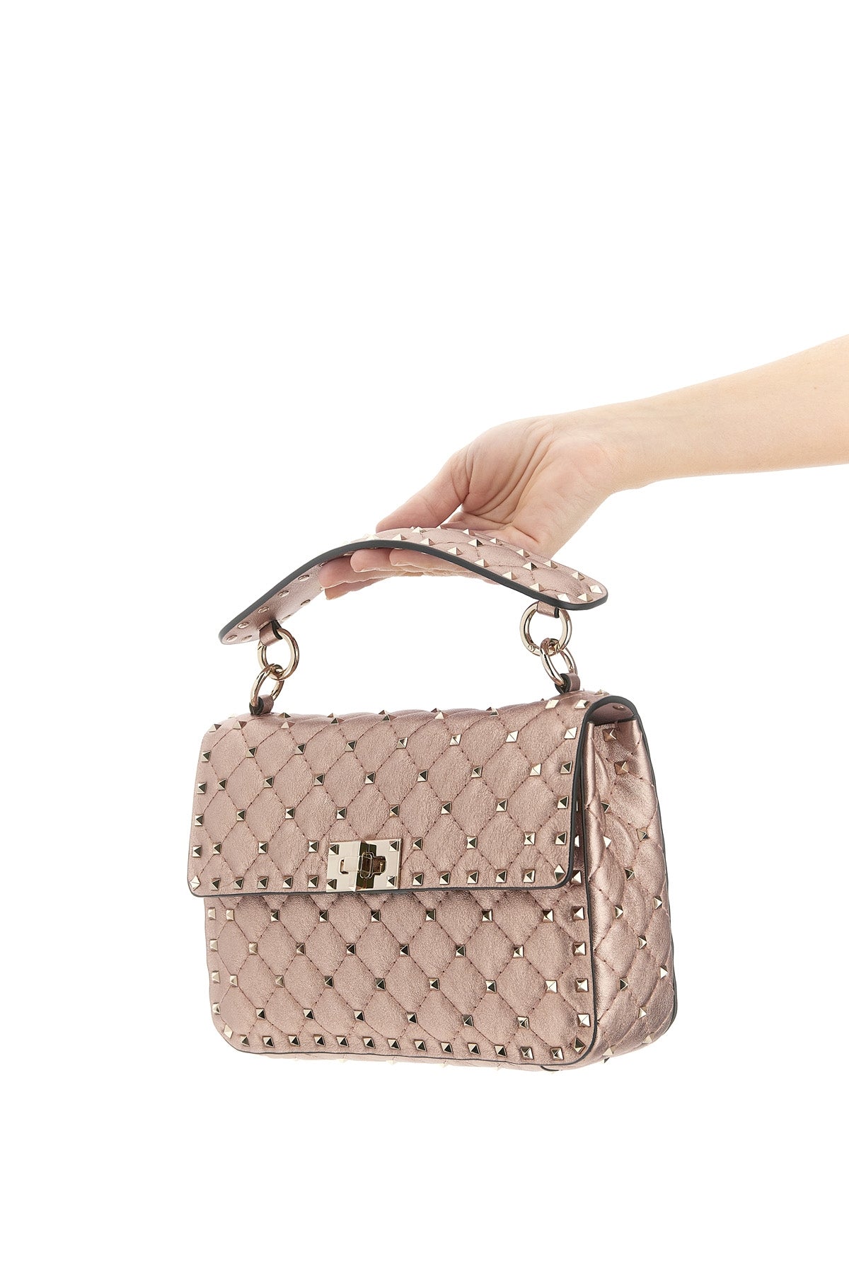 rockstud spike shoulder bag in laminated nappa leather