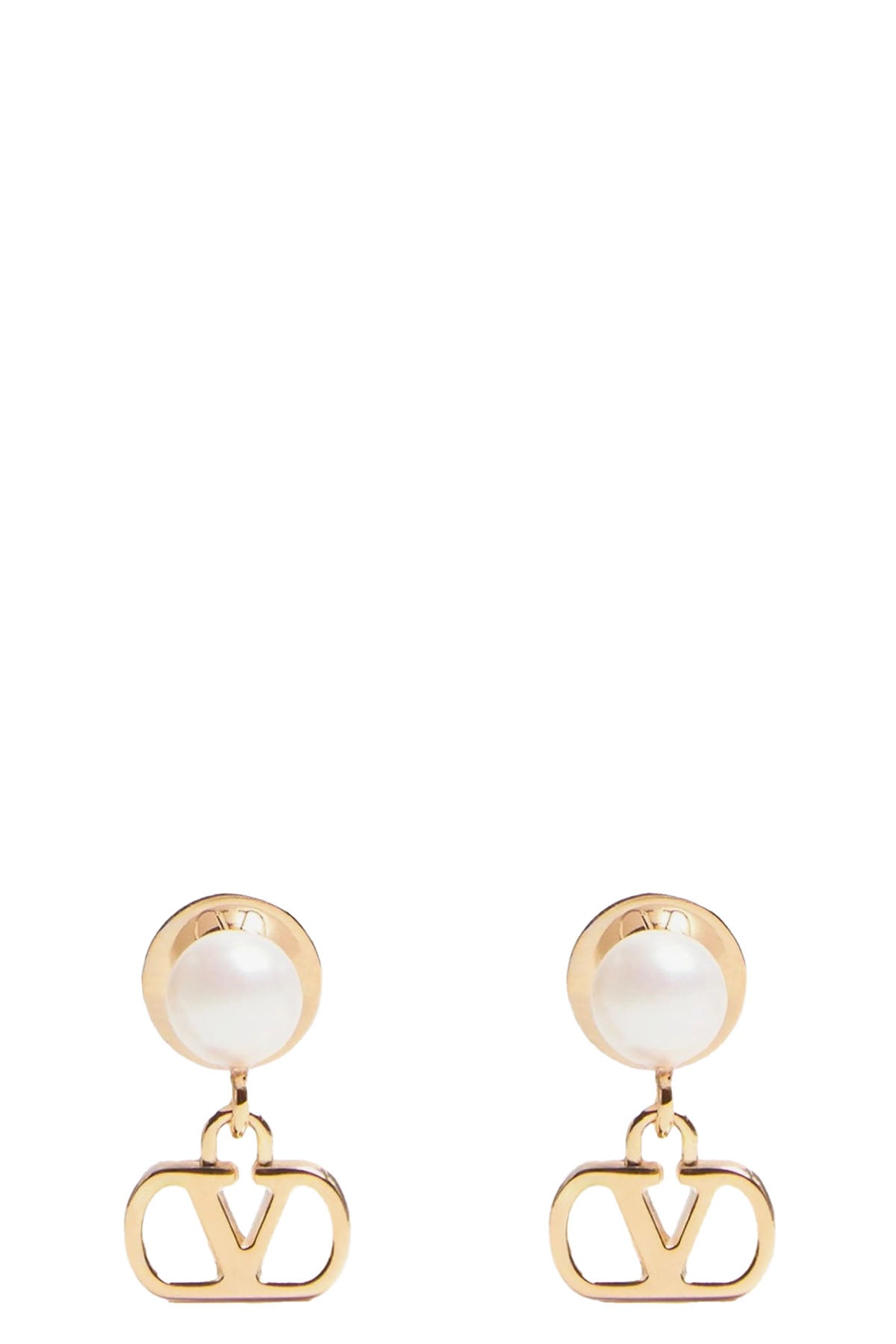 valentino garavani earrings define the face through a structured lobe design