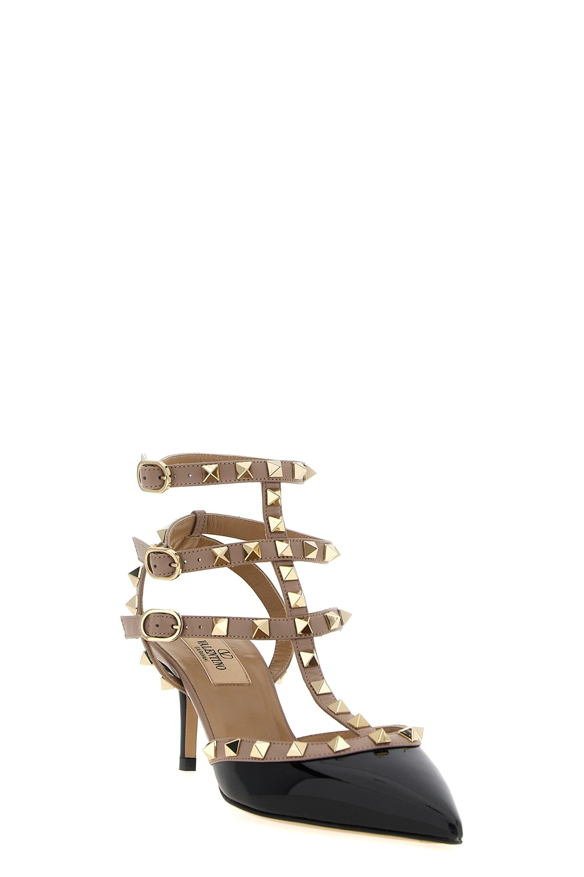rockstud patent leather pumps