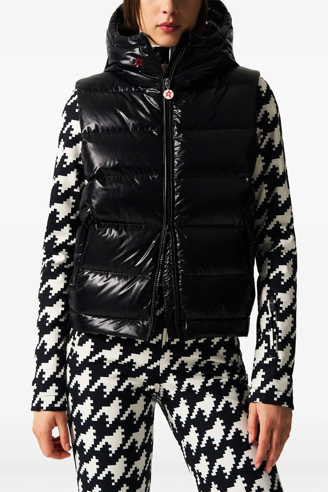 PERFECT MOMENT L polar flare vest in quilted and padded technical fabric