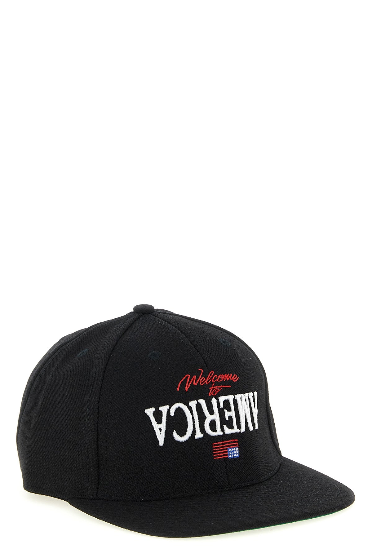 baseball cap in synthetic fabric