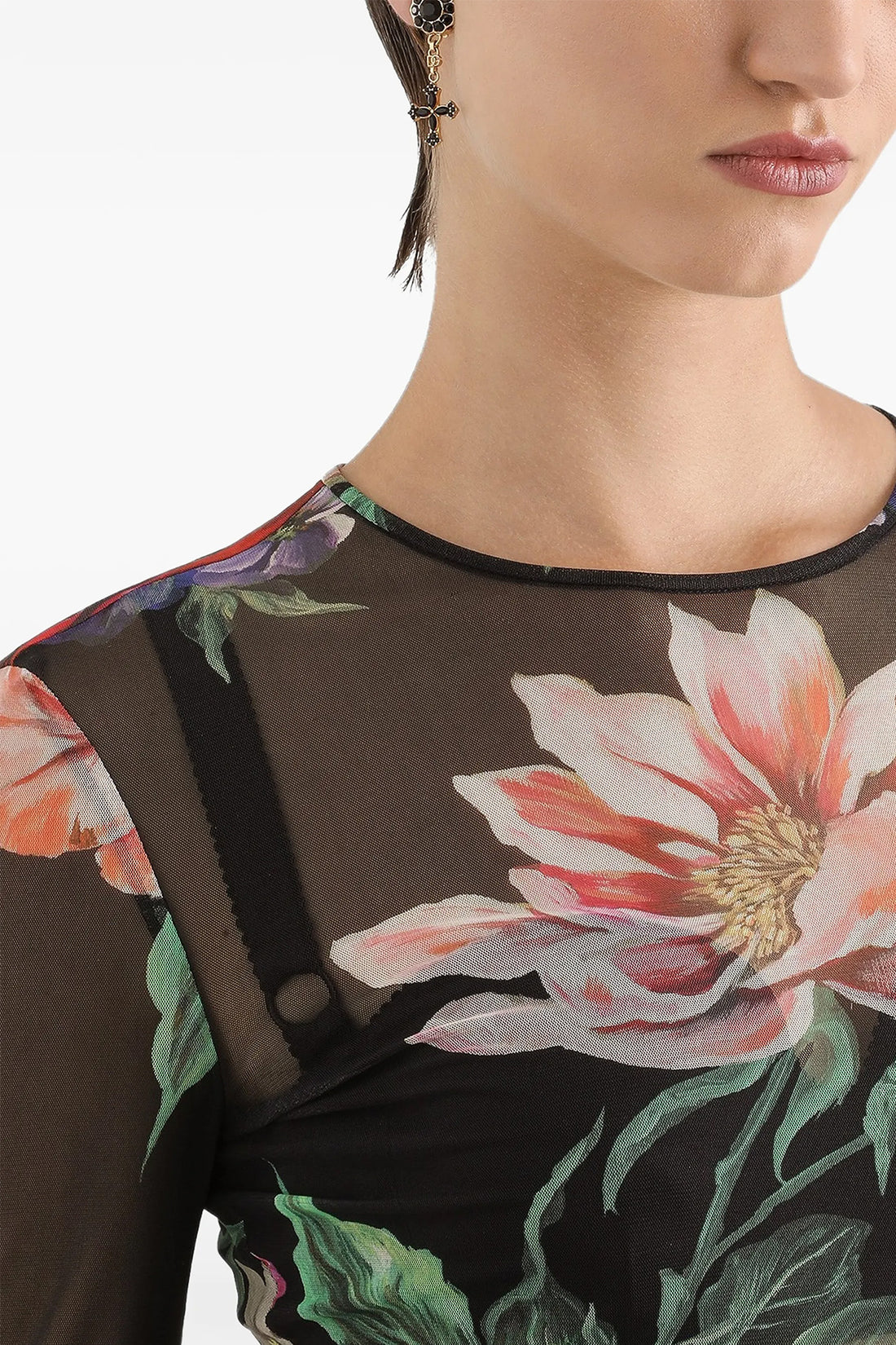 DOLCE &amp; GABBANA OS dolce &amp; gabbana clip-on earrings feature an opulent aesthetic through meticulous