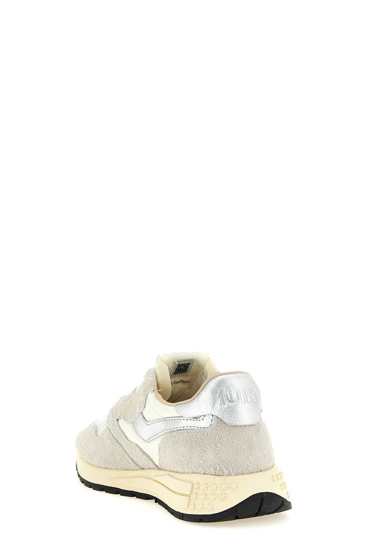 the autry reelwind low sneaker reinterprets the running aesthetic of the eightie