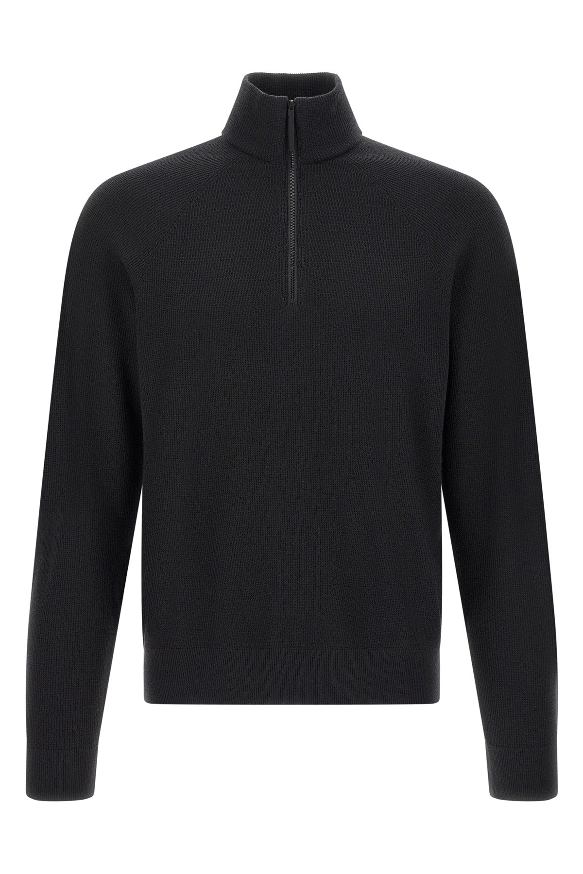 the veilance conic shirt in black