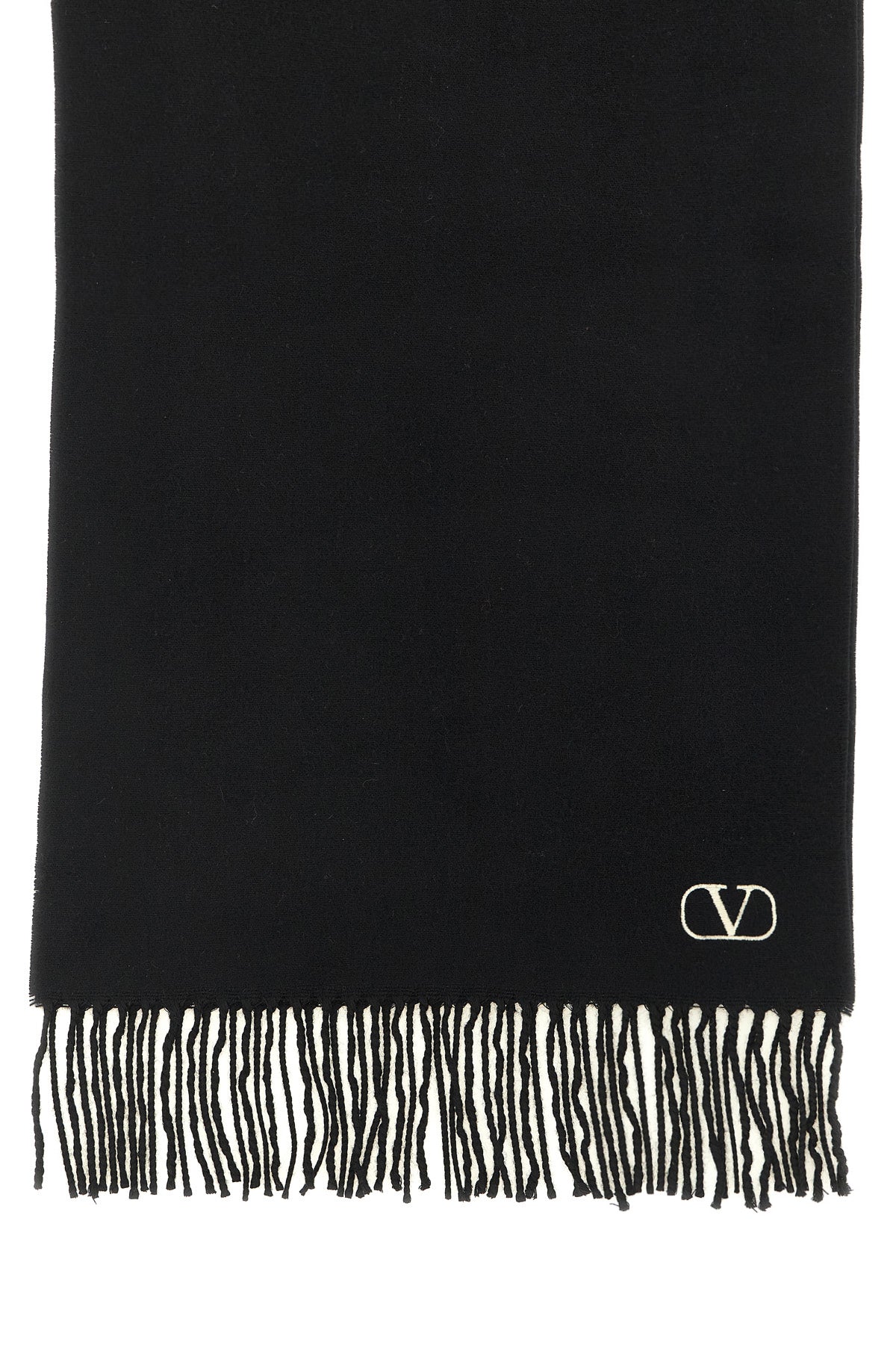 the valentino garavani scarf