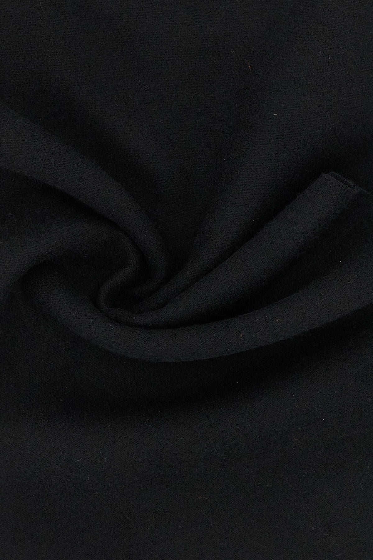 the valentino garavani scarf