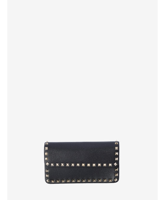 rockstud chain pouch