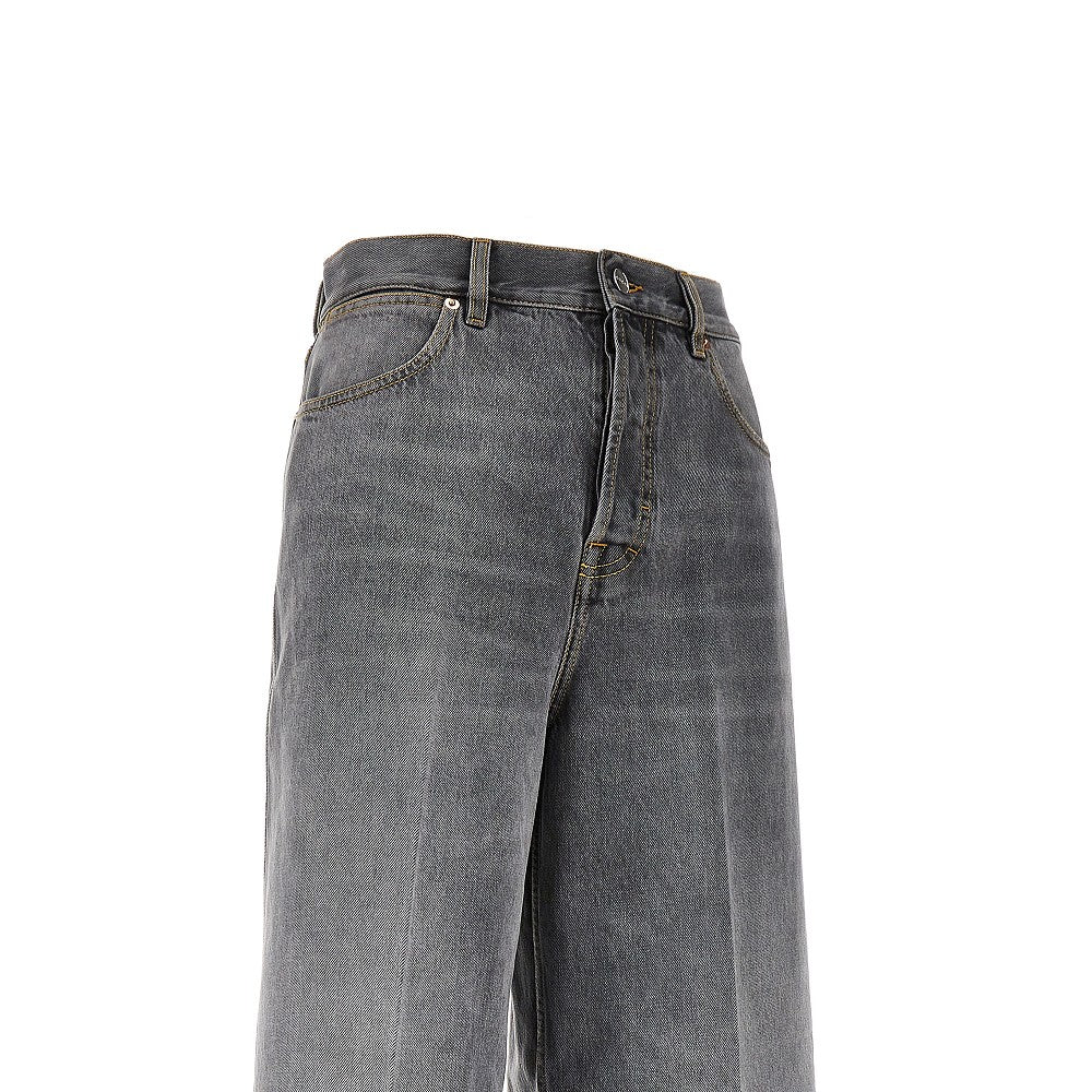 wide leg loose fit jeans