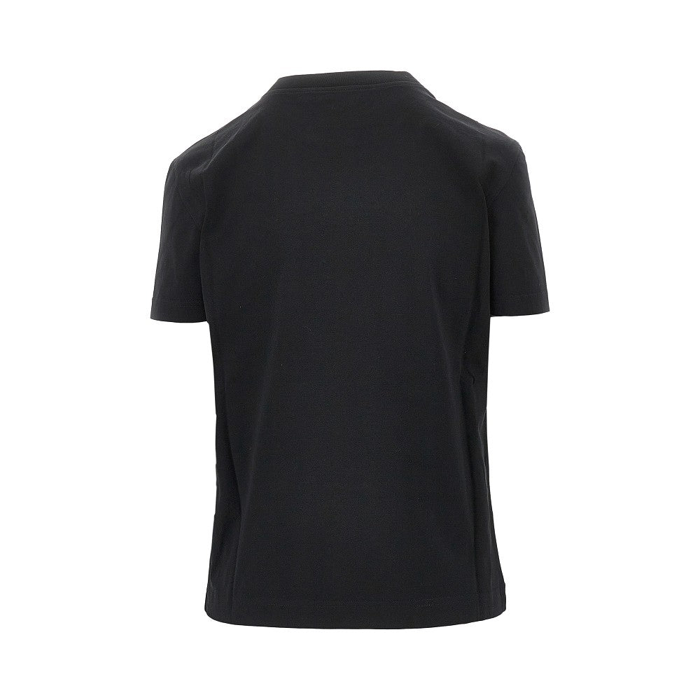 logo embroidery t-shirt