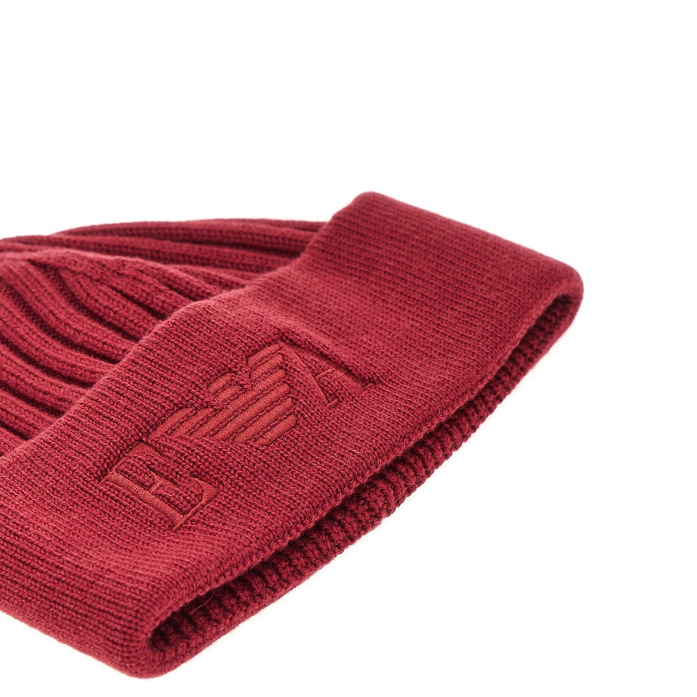 knitted beanie hat with logo embroidery