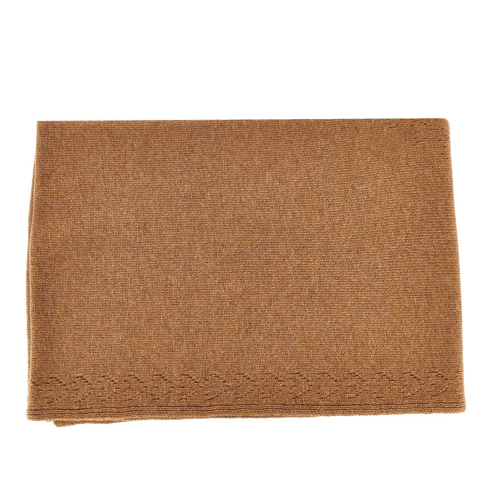 chloé iconic triangle scarf