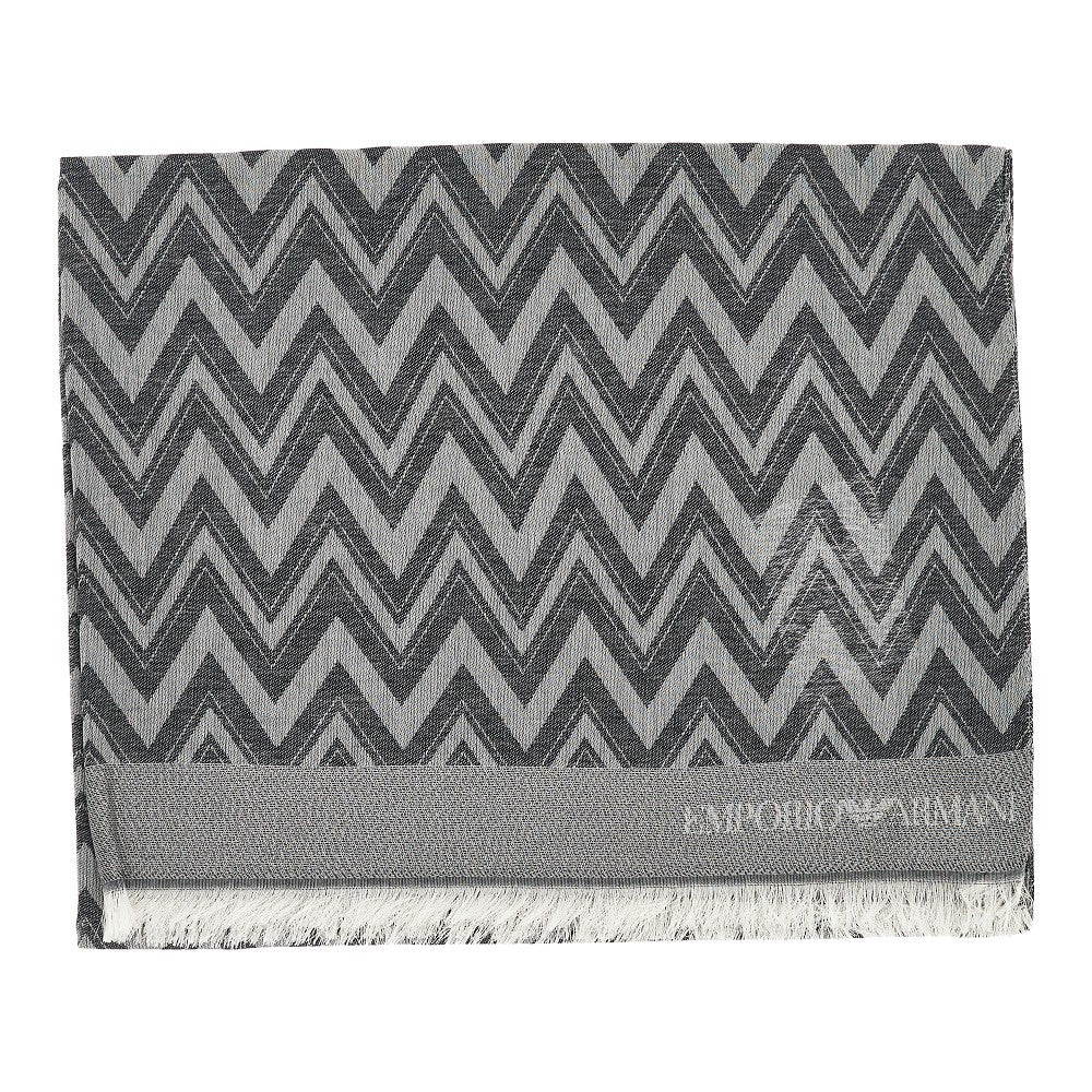 viscose-blend scarf with chevron motif