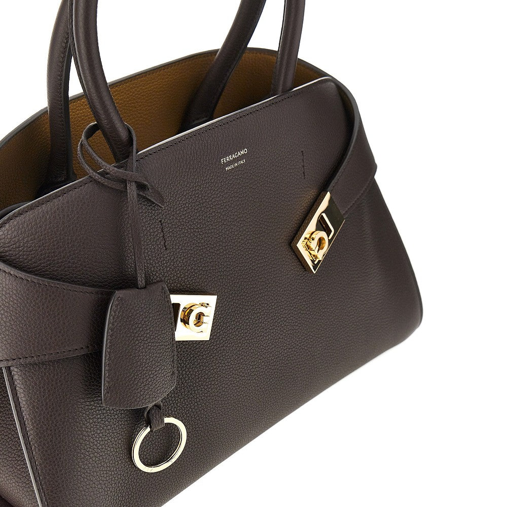 hig grained leather bag