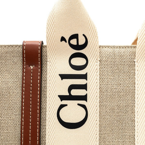 small woody tote bag