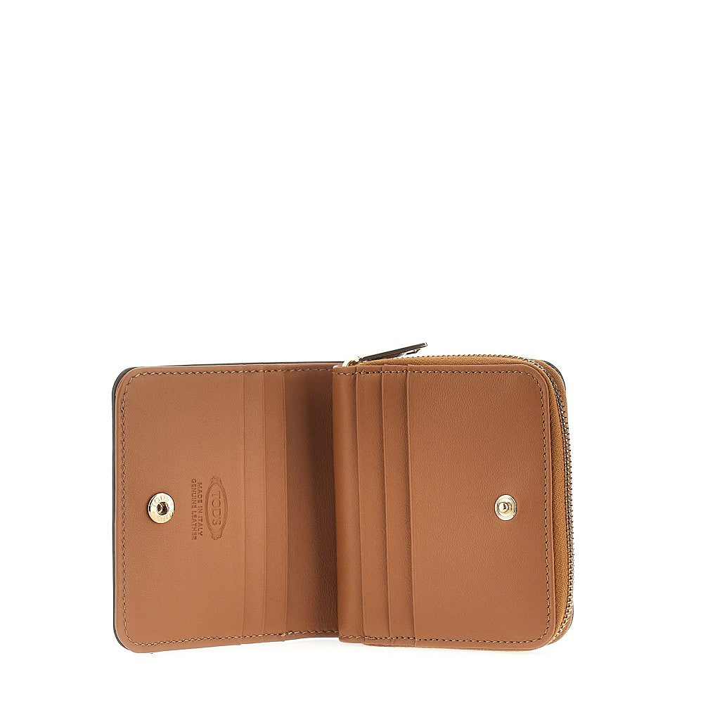 leather small bi-fold wallet
