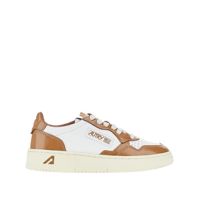 medalist low sneakers with patent details