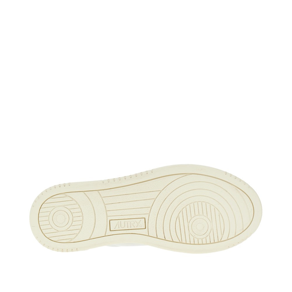 medalist low sneakers with patent details