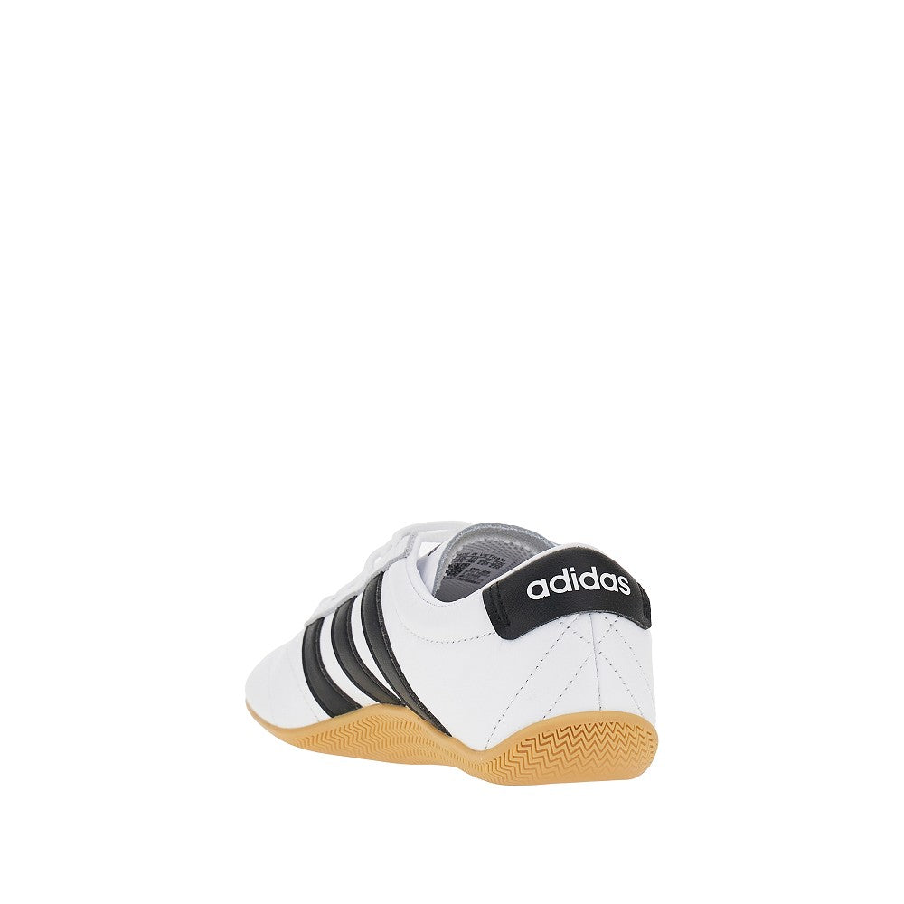 grand court lo sneakers