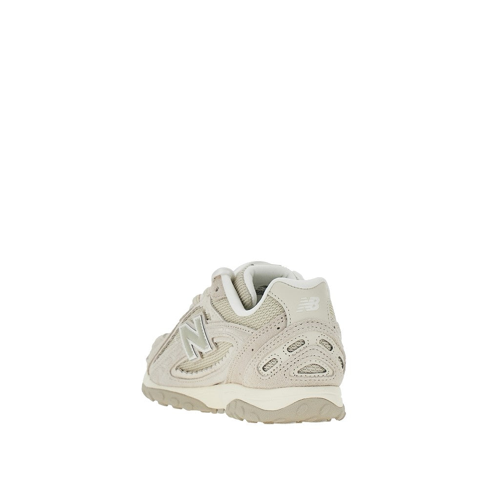 204l mesh and suede sneakers