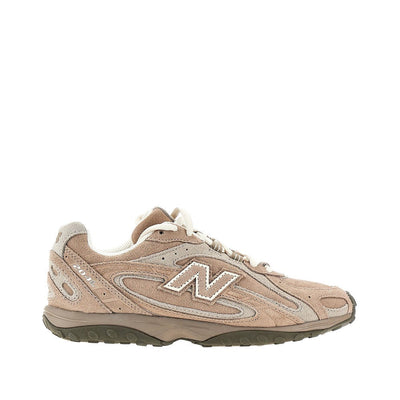 204l sneakers