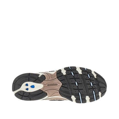 NEW BALANCE 4.5 740 sneakers