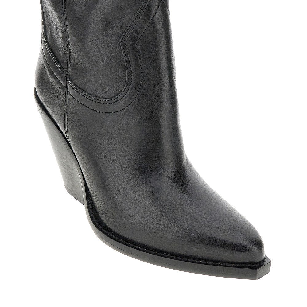 leyane boots