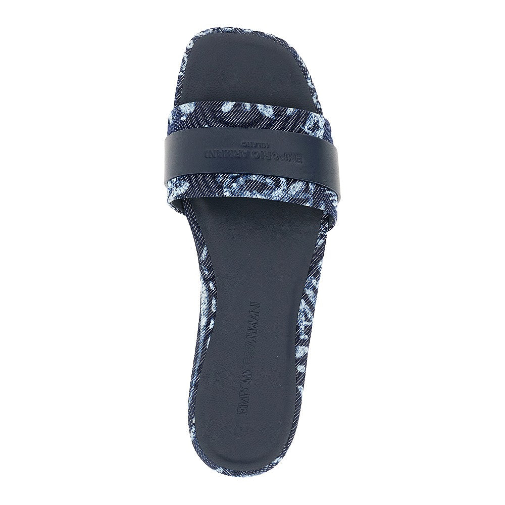 canvas slides with jacquard bandana motif