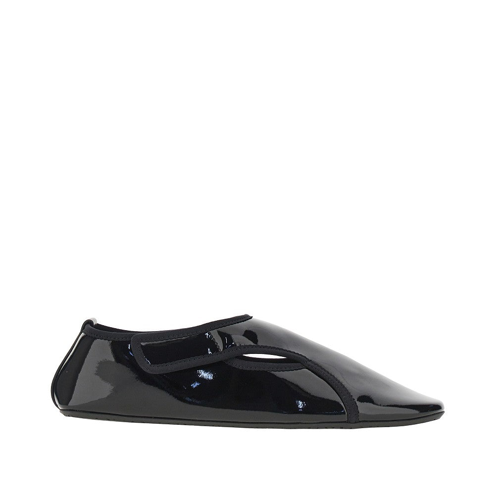 patent leather flex slippers