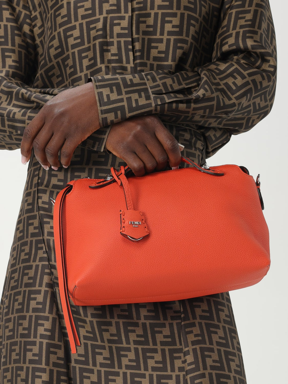 medium by the way leather shoulder bag