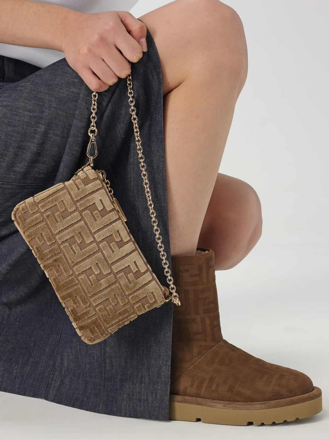 baguette ff jacquard chain pouch
