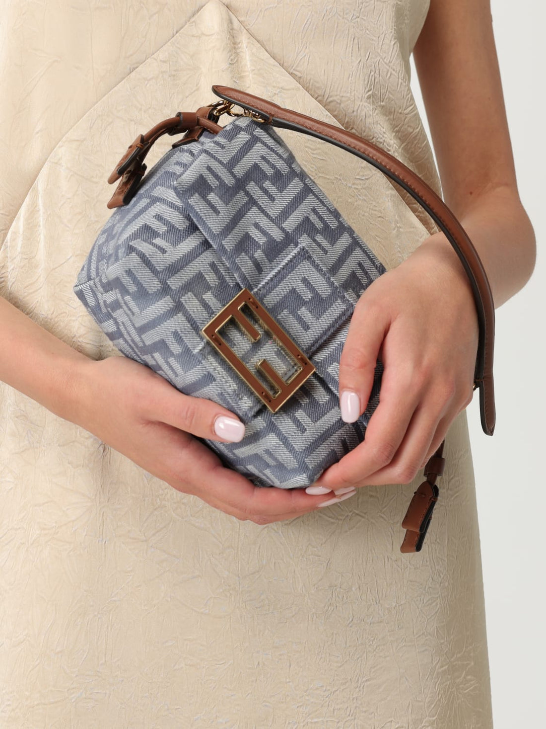 mini mamma baguette ff shoulder bag